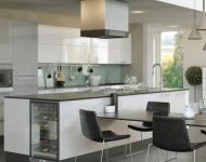 Firbeck Supergloss White and Supergloss Light Grey Kitchen